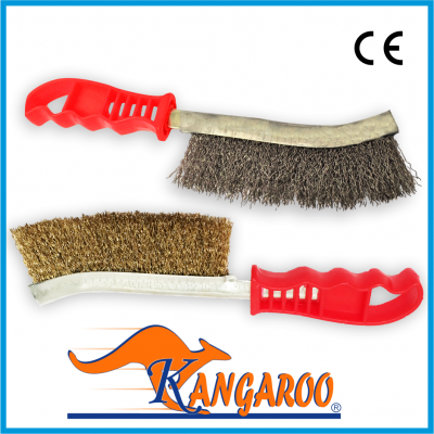Cepillo Mango Plastico Kangaroo